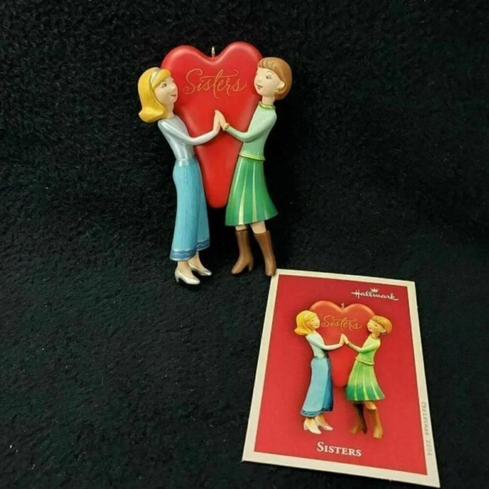 Hallmark Ornament Sisters Theres No Better Friend Christmas Heart QXG5597‎ 2004